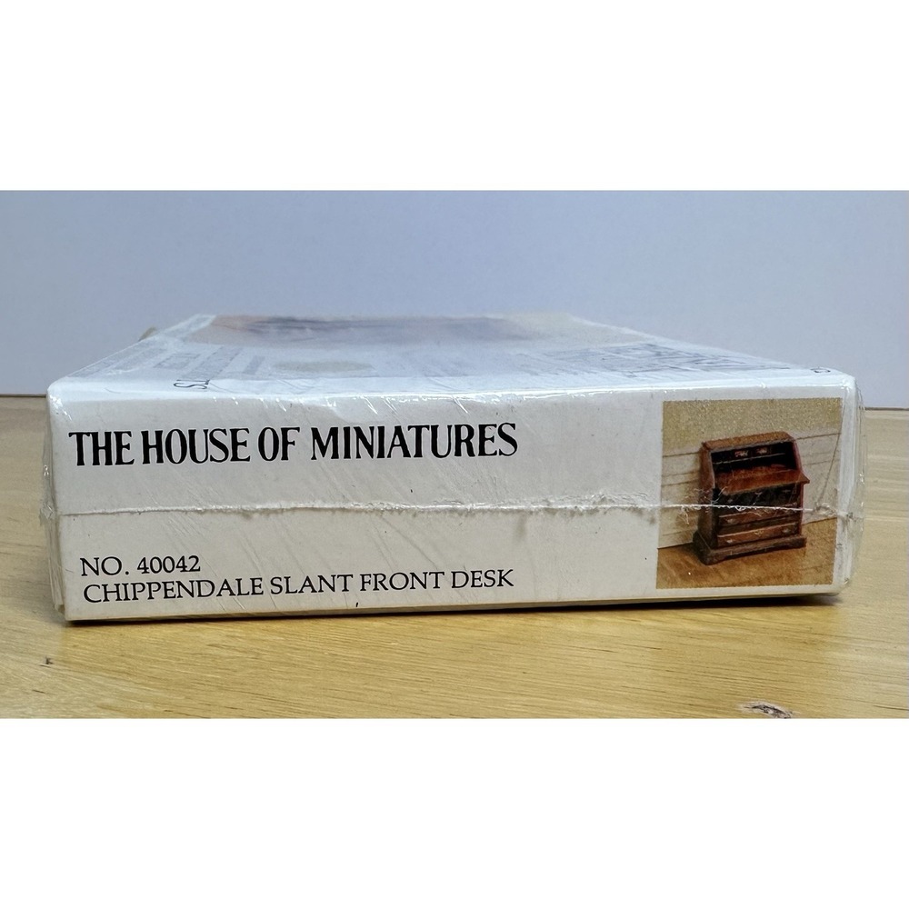 House of Miniatures Kit #40042 Chippendale Slant Front Desk Circa1750 Sealed/NIB - Picture 4 of 5